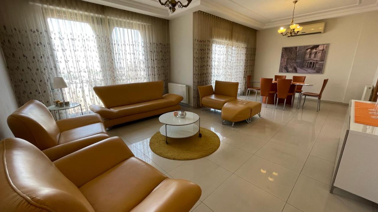 Abdoun Apartment Amman Bagian luar foto