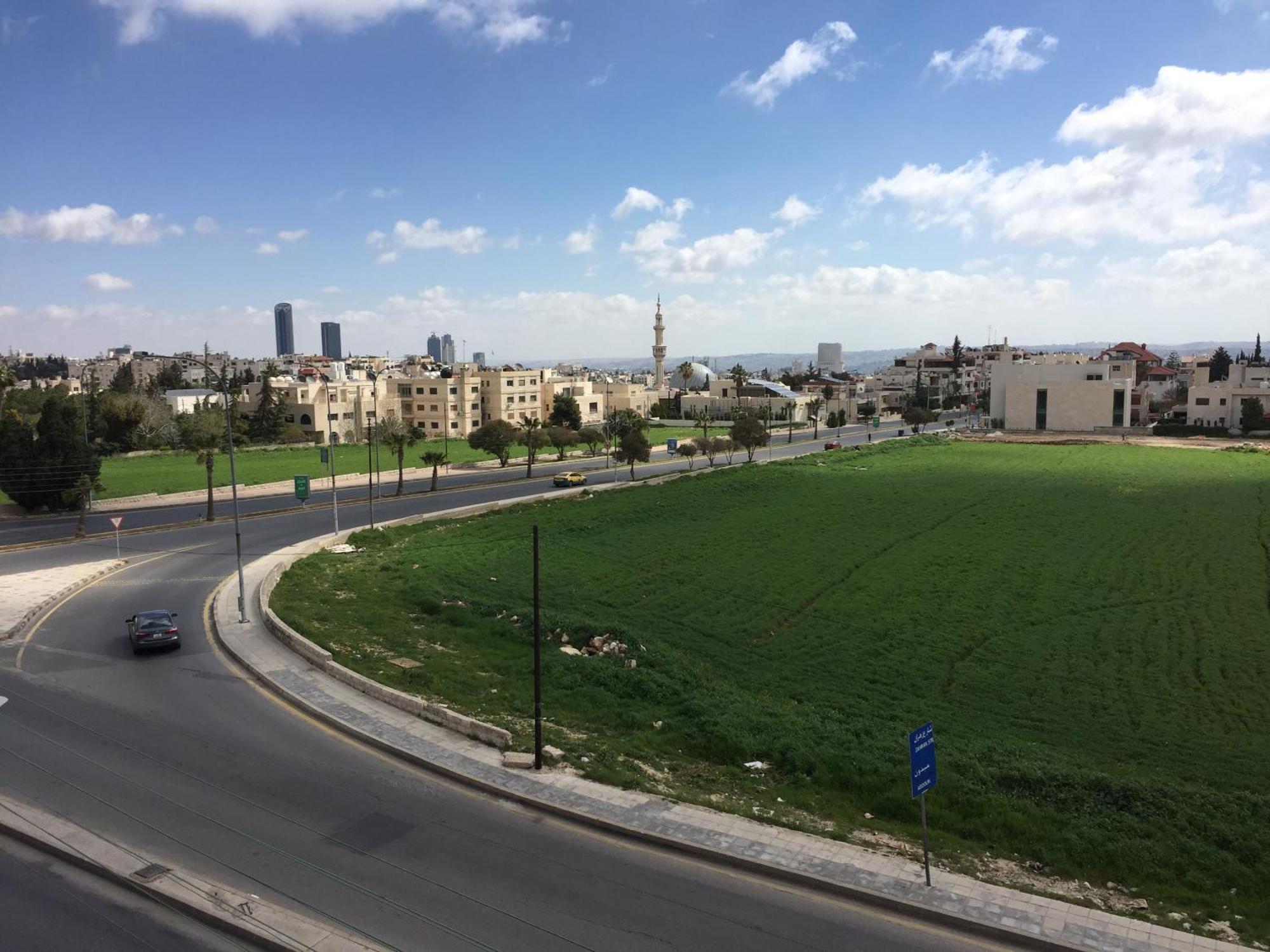 Abdoun Apartment Amman Bagian luar foto